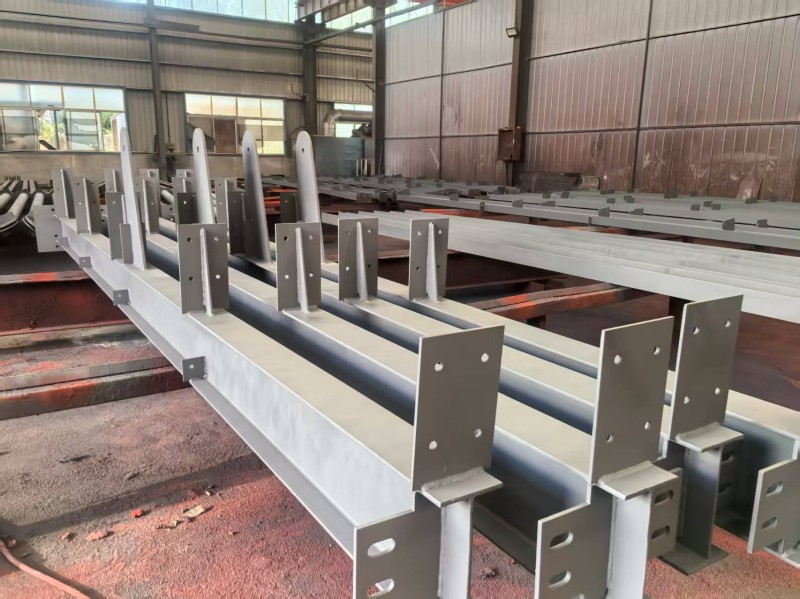 Projekt instalace kabiny ocelové struktury úspěšně dokončil