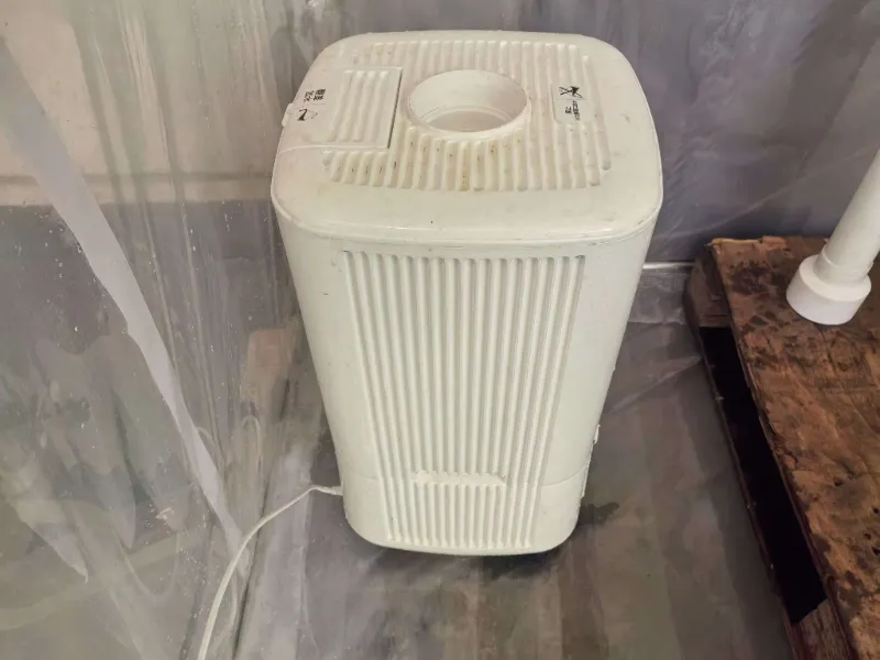 Ocelová konstrukce Qingdao Liweiyuan úspěšně dokončila test solným postřikem, který chrání ocelové konstrukce proti korozi v mořských klimatických podmínkách